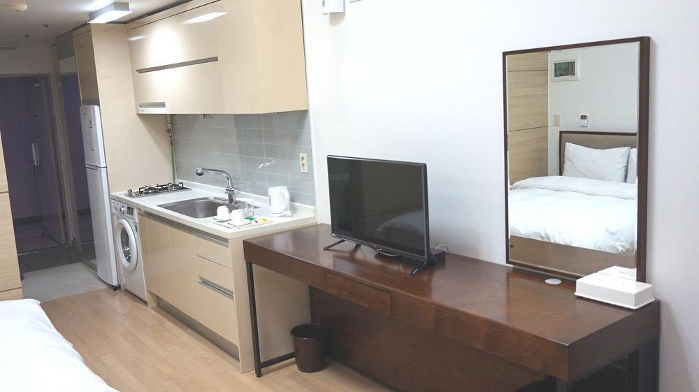 Residence & U Goyang Exterior photo